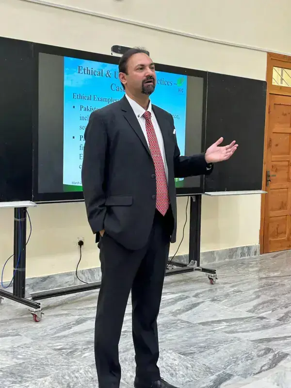 Muhammad Usman Kemal | Chief Operating Officer